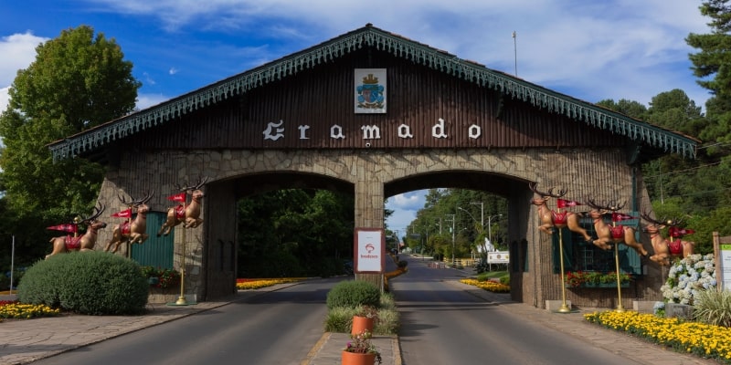 A entrada da cidade de Gramado, que ficou em segunto lugar entre os melhores municípios na categoria cidades médias.