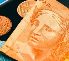 Isenção de IR até 5 mil reais é aprovada na Câmara com impacto direto nas classes sociais