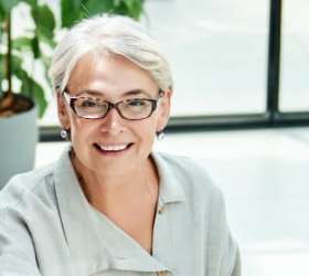 O novo ritmo da maturidade: Ser 60+ no mercado CLT