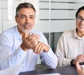 Além do fundador: os caminhos para a maturidade operacional nas scale-ups