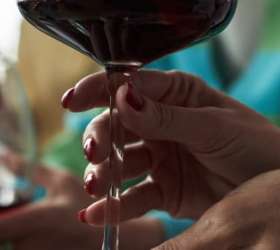 A arte de envelhecer (sem perder o juízo ou o vinho)