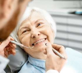 Saúde bucal de idosos está relacionado ao bem-estar físico e emocional, aponta pesquisa