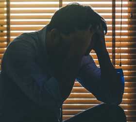 Covid-19 faz crescer casos de ansiedade e depressão no país