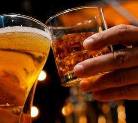 Relação entre álcool e envelhecimento é revelada em estudo japonês