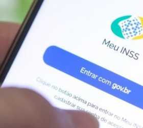 Fila do INSS para análise já tem mais de 1,2 milhão de pessoas