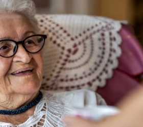 Descobertas sobre a longevidade e os desafios do envelhecimento da população