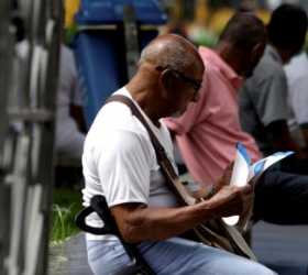 Expectativa de vida saudável no Brasil revela envelhecimento com desigualdade