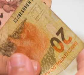 Controle financeiro pessoal é um desafio para 91% dos brasileiros, aponta pesquisa
