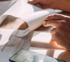 Como economizar energia elétrica: 25 dicas práticas para reduzir a conta de luz