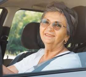 Até que idade os idosos podem dirigir no Brasil, segundo a legislação?